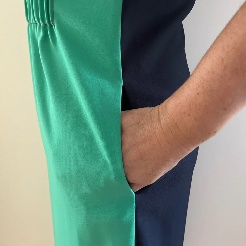 💙💚Argent Green & Navy Dress - Picture 6 of 9